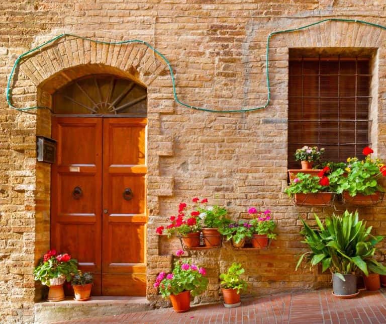 tuscany house