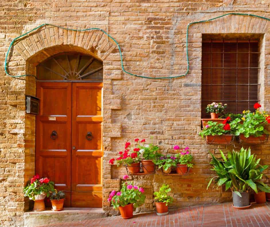 tuscany house